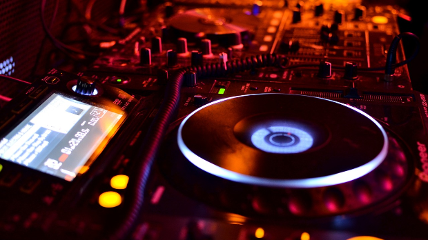 Discoteca+: We care about disco!!!