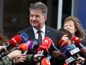 Лајчак: Даља ескалација на КиМ није опција, време је да се промени курс