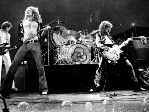 Aerosmith, Led Zeppelin, Rolling Stones, Рибља чорба, Корни групa, Леб и сол...