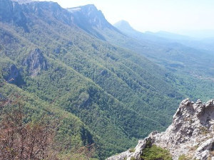 Квадратура круга- Тајне Суве планине