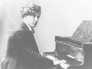 Феручо Бузони