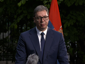 Вучић са Столтенбергом: Доставили смо писмену документацију о прогонима и нападима на Србе