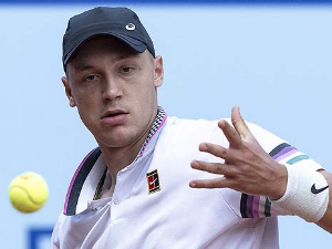 Међедовић елиминисао Ханфмана и пласирао се у полуфинале турнира у Гштаду