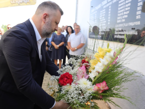 Јевтић: Уместо да траже убице "службеници у цивилу" снимали присутне на парастосу