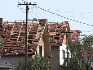 Велике последице невремена, у Бачкој Паланци нема објекта који је остао читав