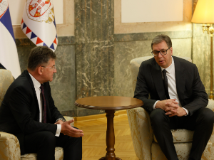 Вучић сутра са Лајчаком у Београду