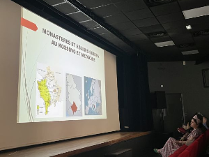 Вијорила се српска застава на Видовданским свечаностима у Ници и Кану