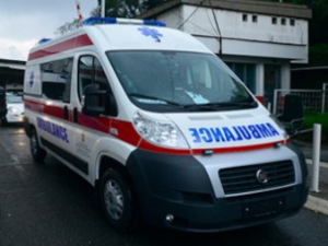 Саобраћајна незгода у Краљеву, лакше повређено десет особа