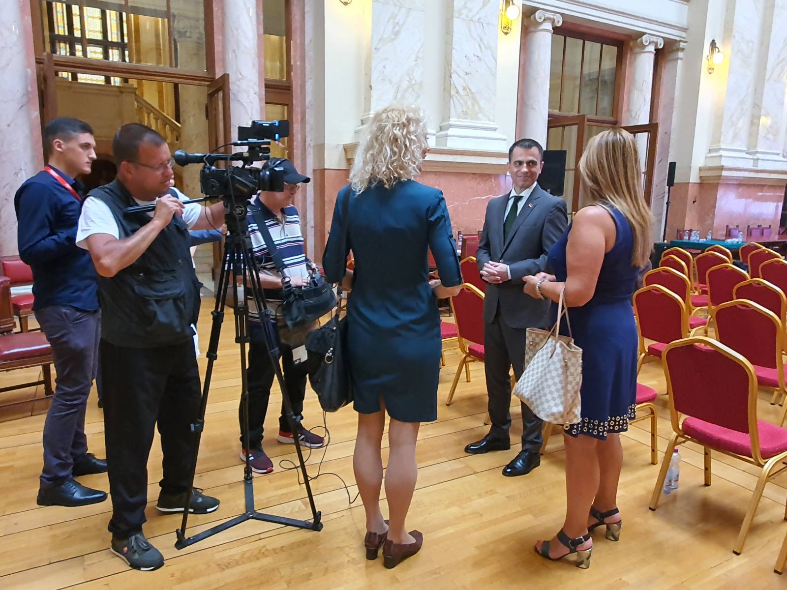 министар Ђорђе Милићевић и екипа Програма за дијаспору министар Ђорђе Милићевић и екипа Програма за дијаспору