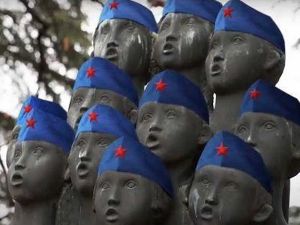 Документарне ФусНоте: Клик клак социјализам
