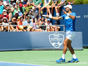 Новак тренирао пред пуним трибинама у Синсинатију