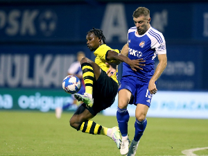 AEK преокретом славио против Динама на "Максимиру"