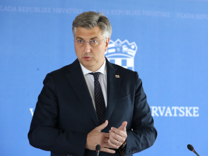 Пленковић: Затражио сам од Мицотакиса хитну депортацију невиних навијача