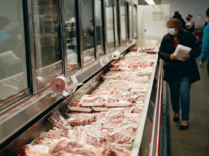 Меса има довољно у продавницама, можемо ли се надати нижој цени од јесени