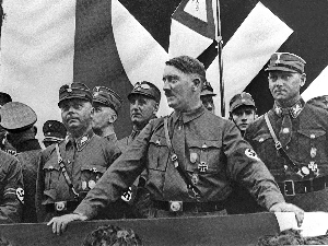 Дојче веле: Злокобни звуци пропаганде – како су нацисти уз помоћ радија завели Немачку