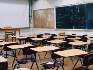 Апел Министарства просвете да се не снимају ученици у "Рибникару“, Младеновцу и Смедереву