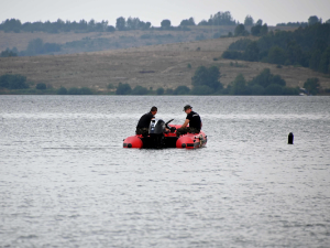 Девети дан потраге за младићем несталим на Власинском језеру, прикључили се припадници САЈ-а