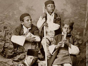 Квадратура круга: Ко су и где живе Шопи