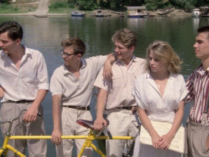 Бал на води