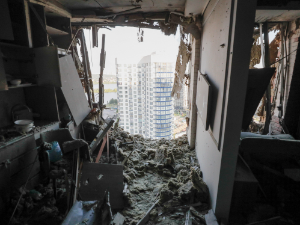 Кијев: Руски удари широм Украјине; Москва: Беспилотна летелица ударила у стамбену зграду у Курску