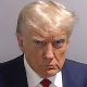 Трамп зарадио 7,1 милион долара од фотографије из затвора