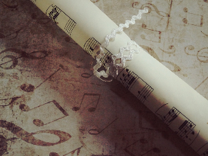 Композитор Алан Хованес