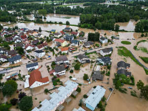 У Словенији на снази црвени метеоаларм - расту нивои река, штета већа од пола милијарде евра