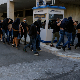 Грчка полиција блокира путеве и претреса хотеле, узима се ДНК осумњичених; Бед блу бојси означени као претња