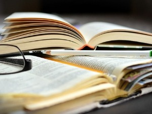 Лукa Илетерати: Хемија Прима Левија (1)