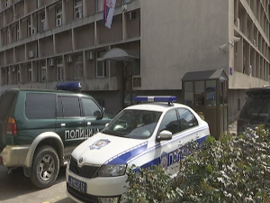 Лажне дојаве о подметнутим бомбама на 18 места у Крагујевцу