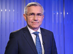 Таковска 10: Коме су потребнији ванредни избори, власти или опозицији