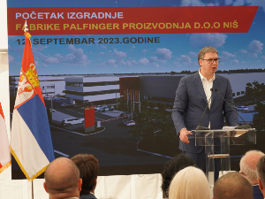 Вучић: Компанија "Палфингер" доноси у Ниш најмодернију технологију и опрему, избори можда и пре 2. марта