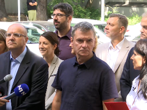 Опозиционе партије предале захтеве руководству РТС-а