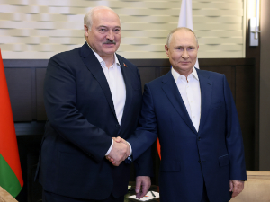 Кијев тврди да је заузео Андрејевку; у Сочију почели разговори Путина и Лукашенка