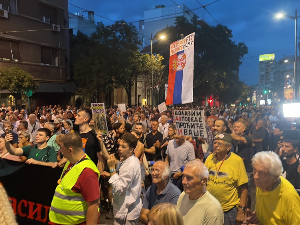 Завршен двадесети протест "Србија против насиља", учесници изнели захтеве испред РТС-а 