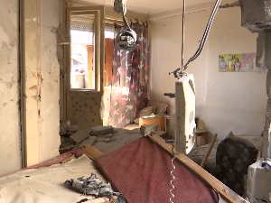 После експлозије, станари зграде у Смедереву моле за помоћ  - на позиве им нико не одговара