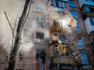 Експлозија гаса у стамбеној згради у Русији – погинуло пет особа