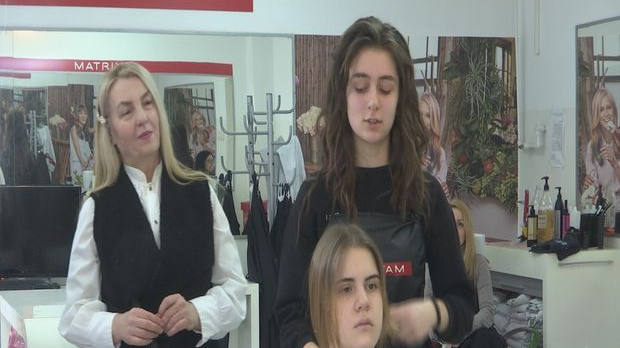 Тишина своје звуке има