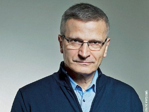 Метаморфозе: Небојша Брадић