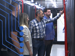 Екипа РТС-а у Државном дата центру, приступ суперкомпјутеру само кроз безбедносну капсулу