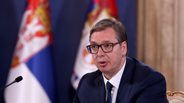 Вучић за Фајненшел тајмс: Војска неће ући на КиМ Вучић за Фајненшел тајмс: Војска неће ући на КиМ