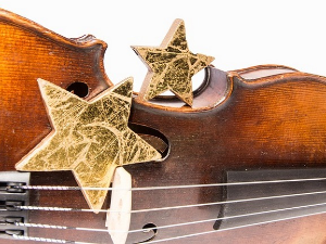 Виолиниста Јехуди Мењухин