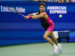 Бен Шелтон против Ђоковића у полуфиналу Ју-Ес опена