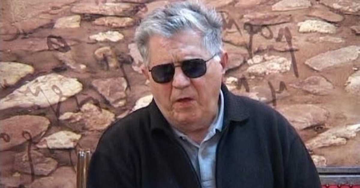 Остави све и читај: Јагош Ђуретић Остави све и читај: Јагош Ђуретић