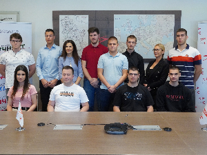 ЕМС доделила стипендије средњошколцима