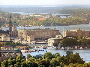 Стокхолм планира да до 2025. године забрани све аутомобиле на бензин и дизел