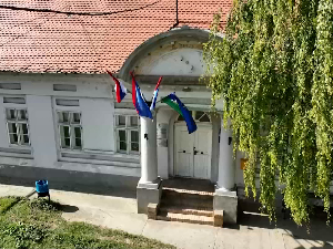 По имену млад, по годинама старији чак 6 векова од Старог – Нови Бечеј