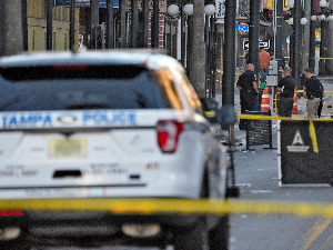 Кобне журке за Ноћ вештица у САД – три особе убијене, 41 рањена