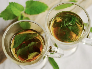 Уринарне инфекције прете, чај против ешерихије коли по рецепту старом 60 година 