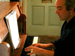 Роџер Ино, композитор 